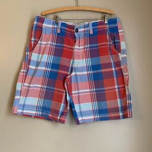 American Eagle Classic Length Red Plaid Chino Shorts Mens Size 38